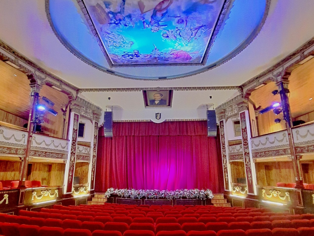 Teatro Juarez_ El oro